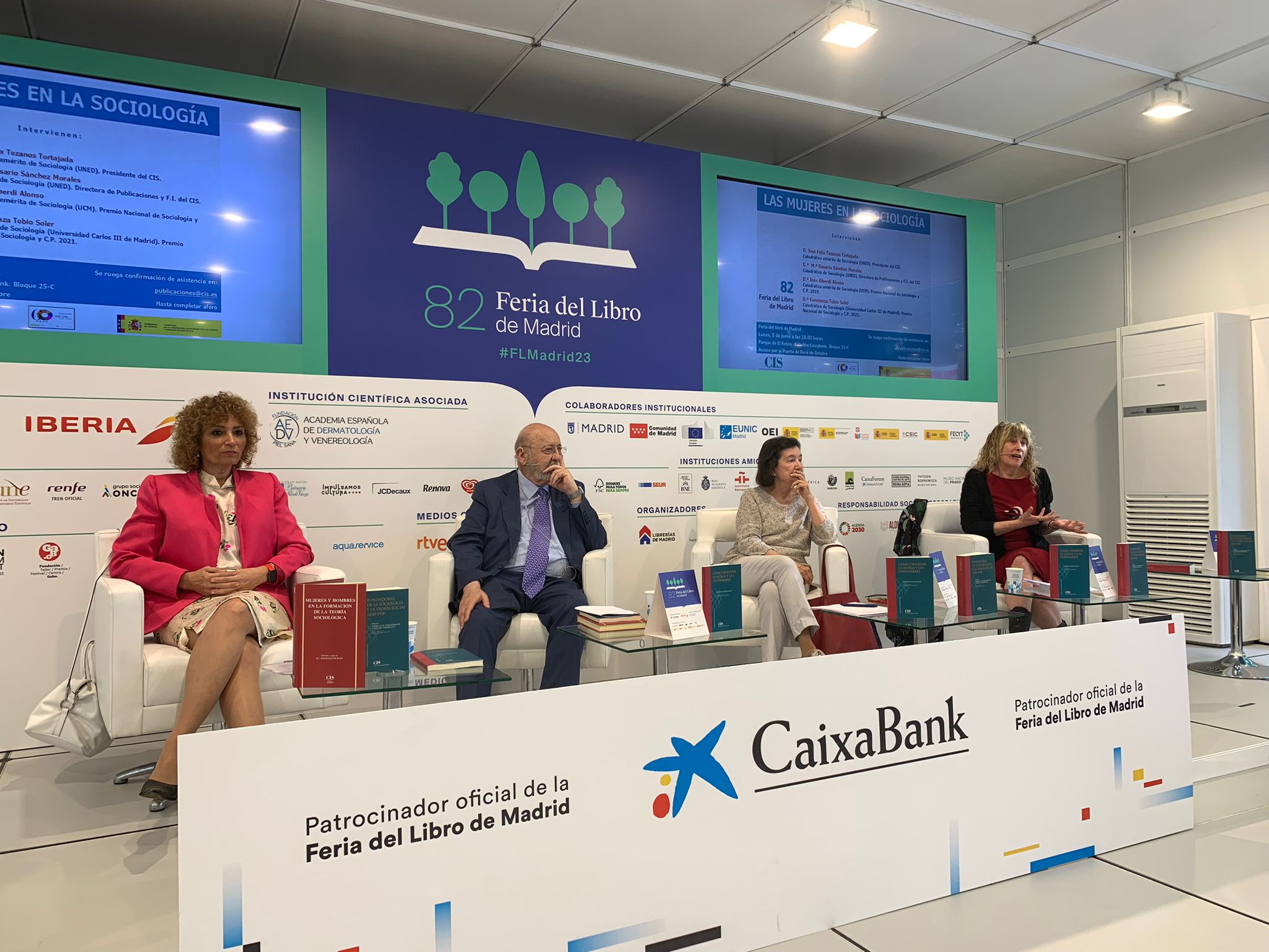 El CIS organiza un coloquio sobre 'Las mujeres en la Sociología' en la Feria del Libro