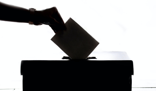 El PP, amb el 33,2% d'estimació de vot, se situa 1,4 punts per davant del PSOE