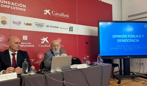 El presidente del CIS, José Félix Tezanos, inaugura el curso de verano en la UCM