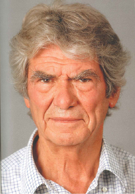 Carlos Moya Valgañón