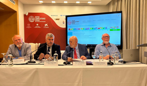 La comunicación y la opinión pública en las democracias modernas centra el debate en el segundo día del curso de verano del CIS